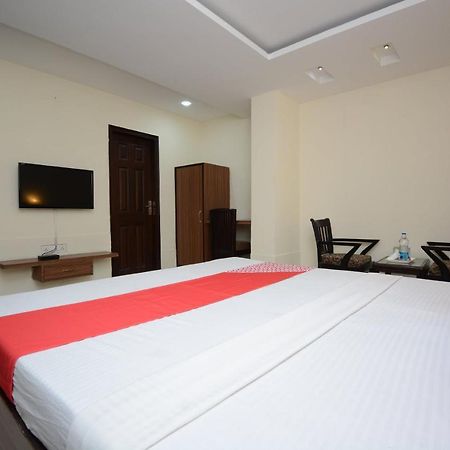 לודהיאנה Oyo 5478 Skippers Inn מראה חיצוני תמונה
