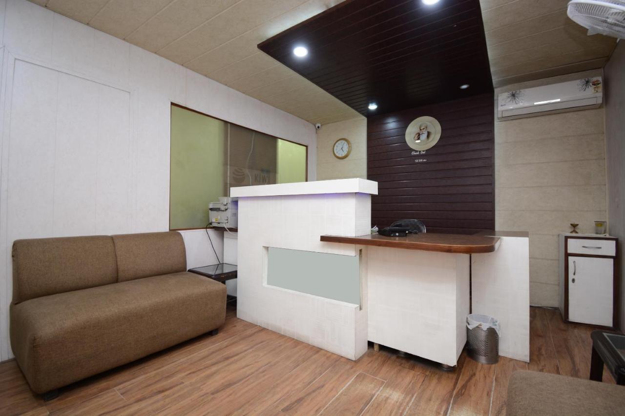 לודהיאנה Oyo 5478 Skippers Inn מראה חיצוני תמונה